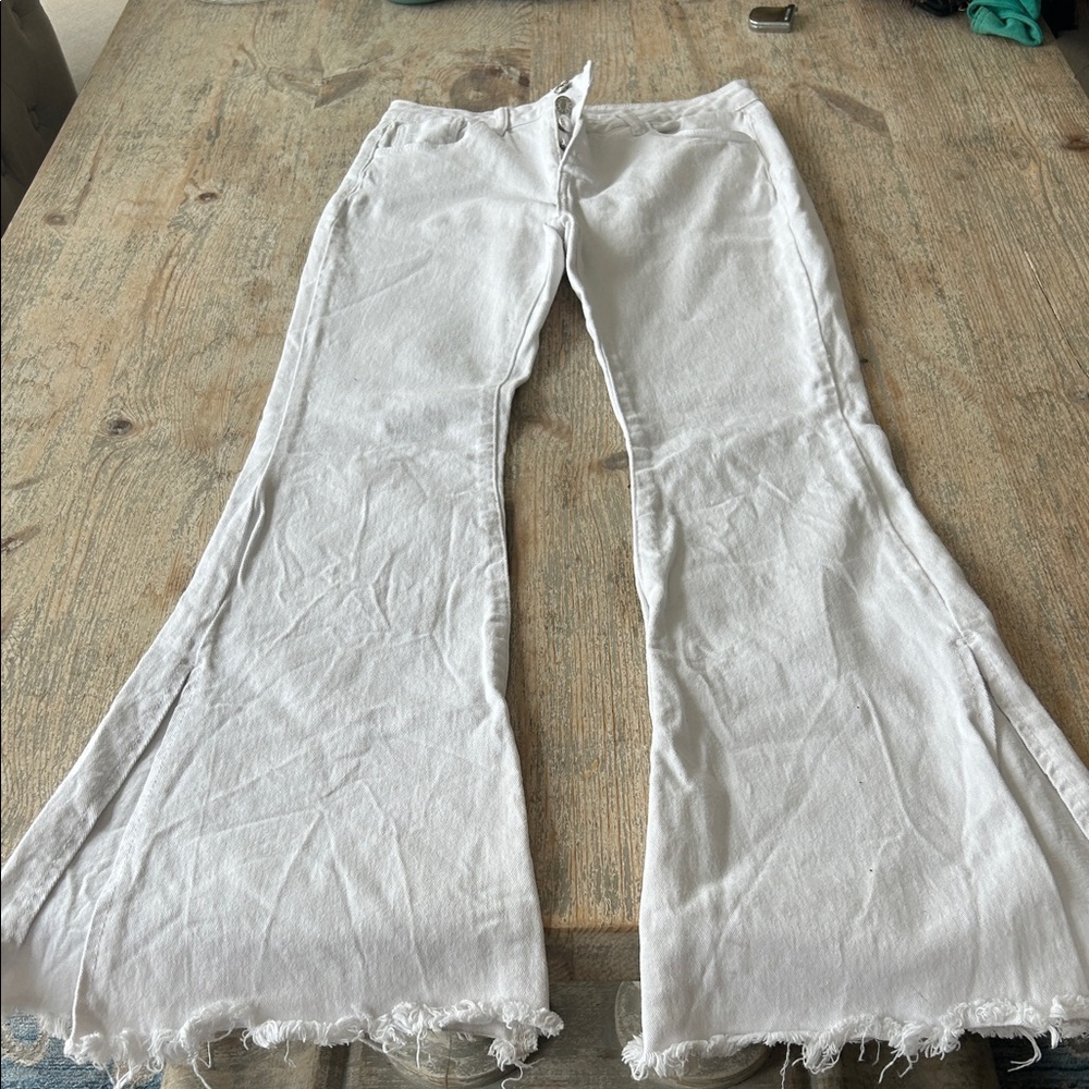 SHEIN White Frayed Hem Pants
